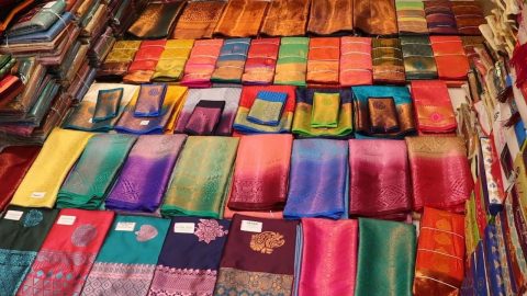 soft silk sarees below 1000